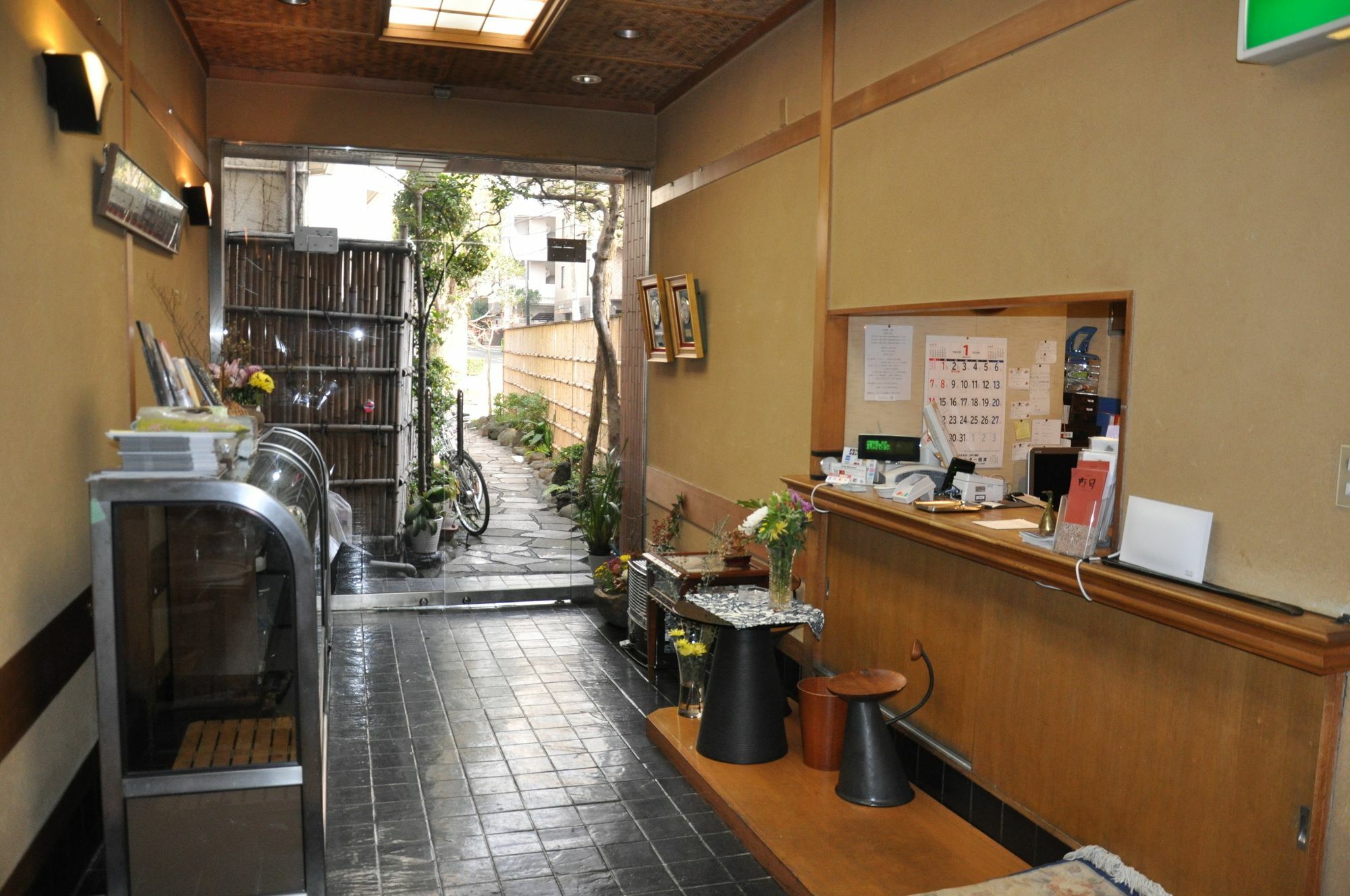 Yamanaka Ryokan Tokio Zewnętrze zdjęcie